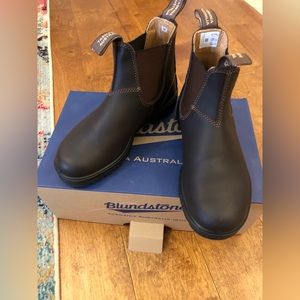 Blundstone 550 Boots Women’s Size 7.5 (Men’s 5.5) Color: Walnut EUC